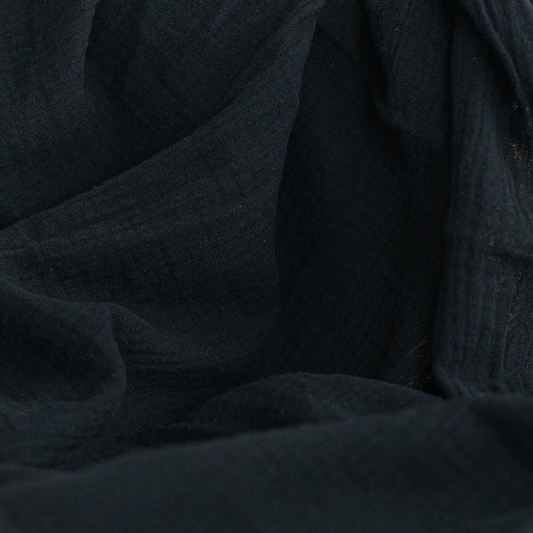 Unavaate, Harso, Black