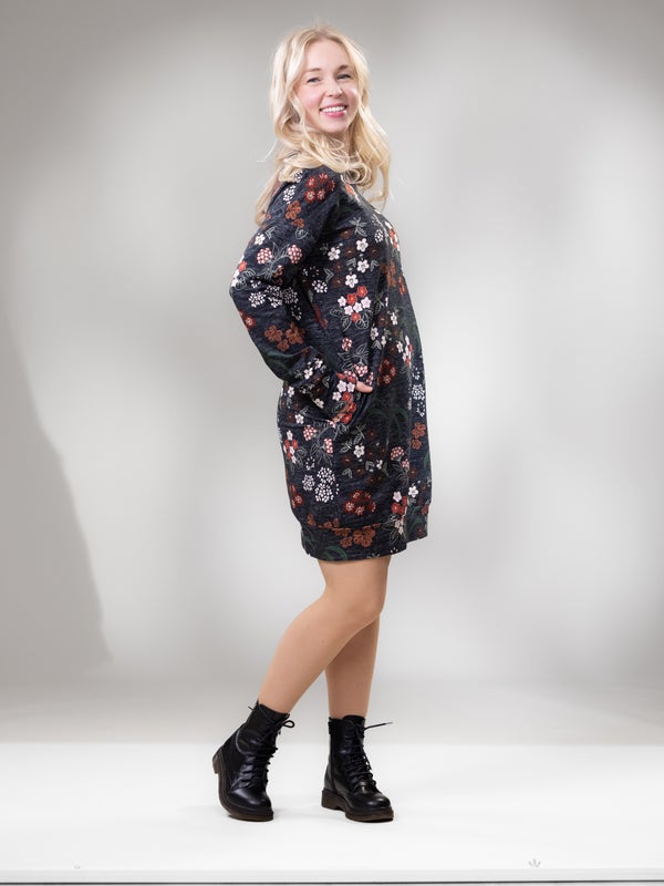 Versonpuoti, COLLEGEtunika, M&Ouml;KILL&Auml;. Musta/ruoste/viini