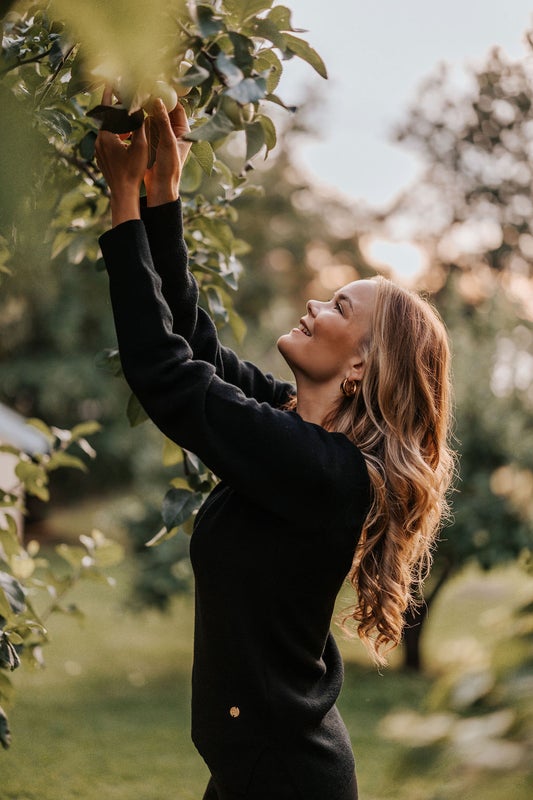 Nakoa, Kelly Jumper, Black