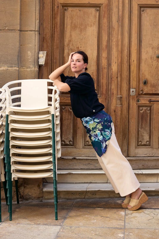 Kaiko, Square Scarf Large, Blue Anemone