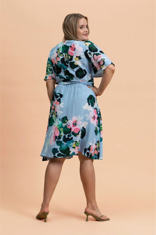 TULOSSA PIAN! Kaiko, Sway Wrap Dress, Water Lily