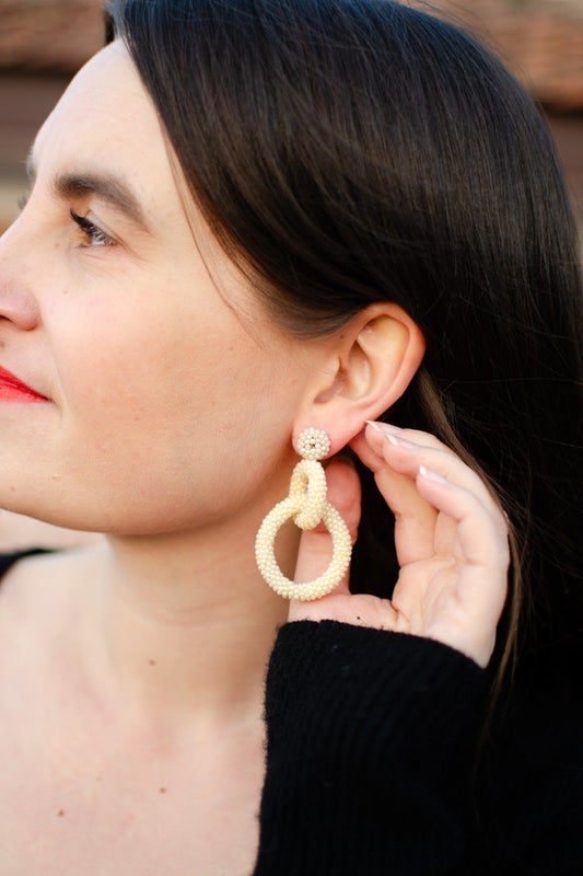 Kaiko, Gia korvakorut, Pearl