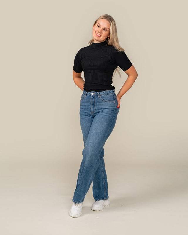 Toive Clothing, Ribbi T-paita, Musta