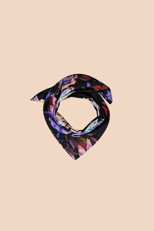 Kaiko, Square Scarf, Black Anemone